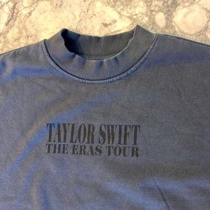 Taylor Swift Bluecrew